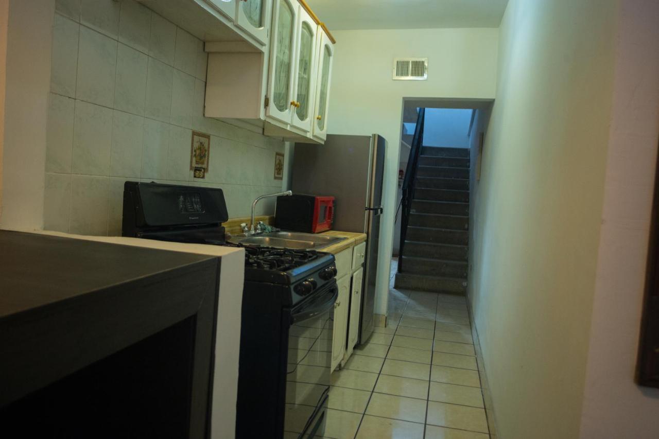 Casa Genova, casa amplia y comoda, terraza privada Ciudad Juárez Exterior foto