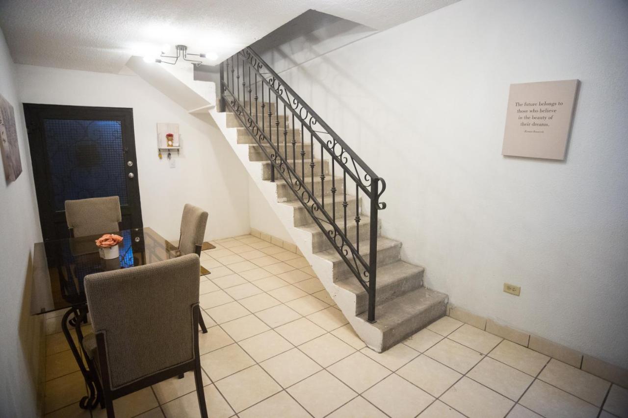 Casa Genova, casa amplia y comoda, terraza privada Ciudad Juárez Exterior foto